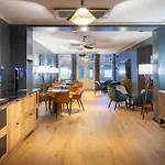 Otel Scandic Hamburger Boers Turku