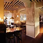 Scandic Hamburger Boers Otel