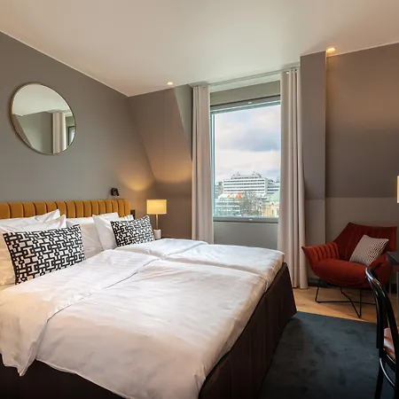 Hotel Scandic Hamburger Börs 4*