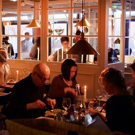 Scandic Hamburger Boers Hotel 4*
